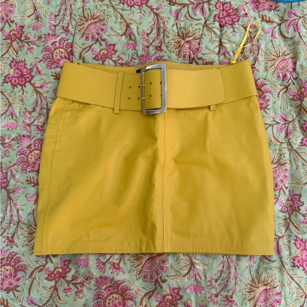 Tribo Carioca Yellow Leather Belted Women's Skirt